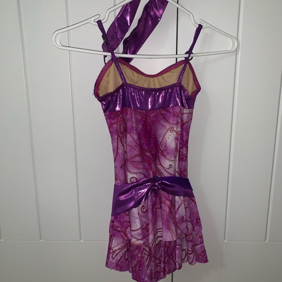 Dance costume - Picture 2 of 4